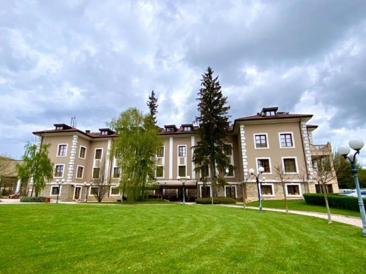 Midalidare Hotel & Spa Mogilovo 외부 사진